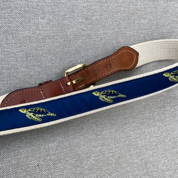 Boys belt with sea turtle - Picture 4 of 8